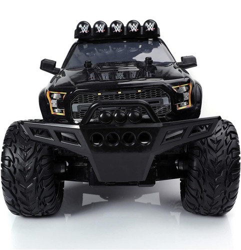 Jada Toys - Hollywood Rides 1:12 R/C Vehicle Toy for Ages 8+ - WWE - Picture 2 of 7