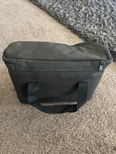 Audiovox Portable DVD Player 8  lcd monitor d1812