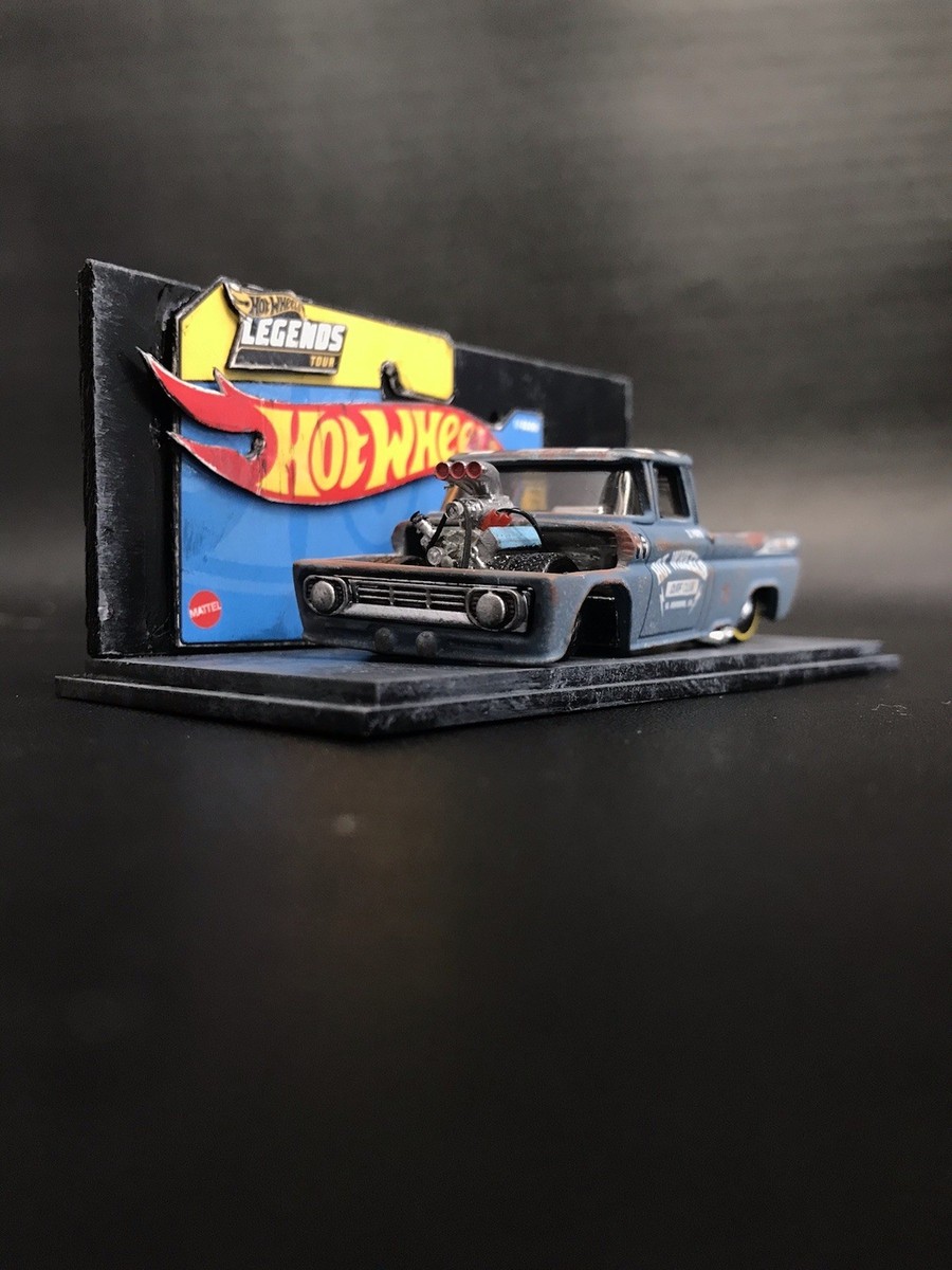 Hotwheels 62 chevy truck Mooneyes Metal Base custom rusted PRE