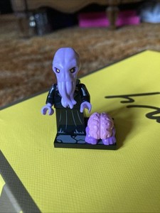 LEGO 71047 Dungeons and Dragons Minifigure - Mind Flayer - New
