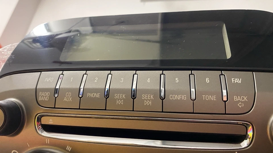 2010-2012 Chevrolet Camaro Panasonic Audio Deck  AM-FM-XM-CD-MP3 - Image 3 of 4