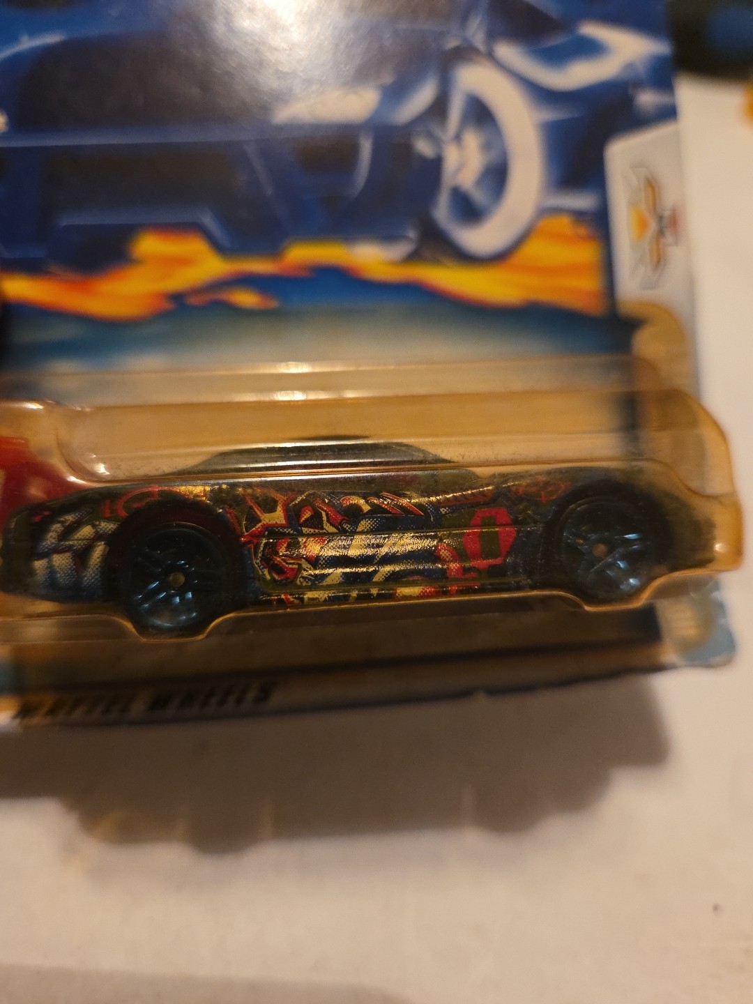 Picture 2 of 9