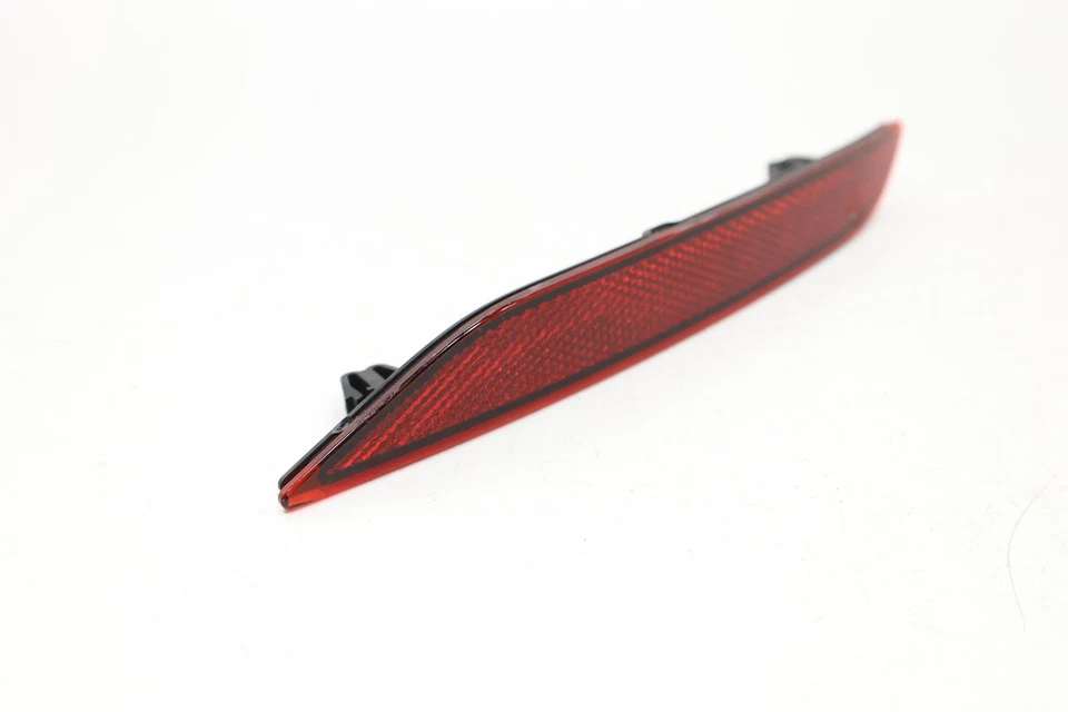 2020 BMW 235I Reflector Rh 63148075978 - Image 2 of 4