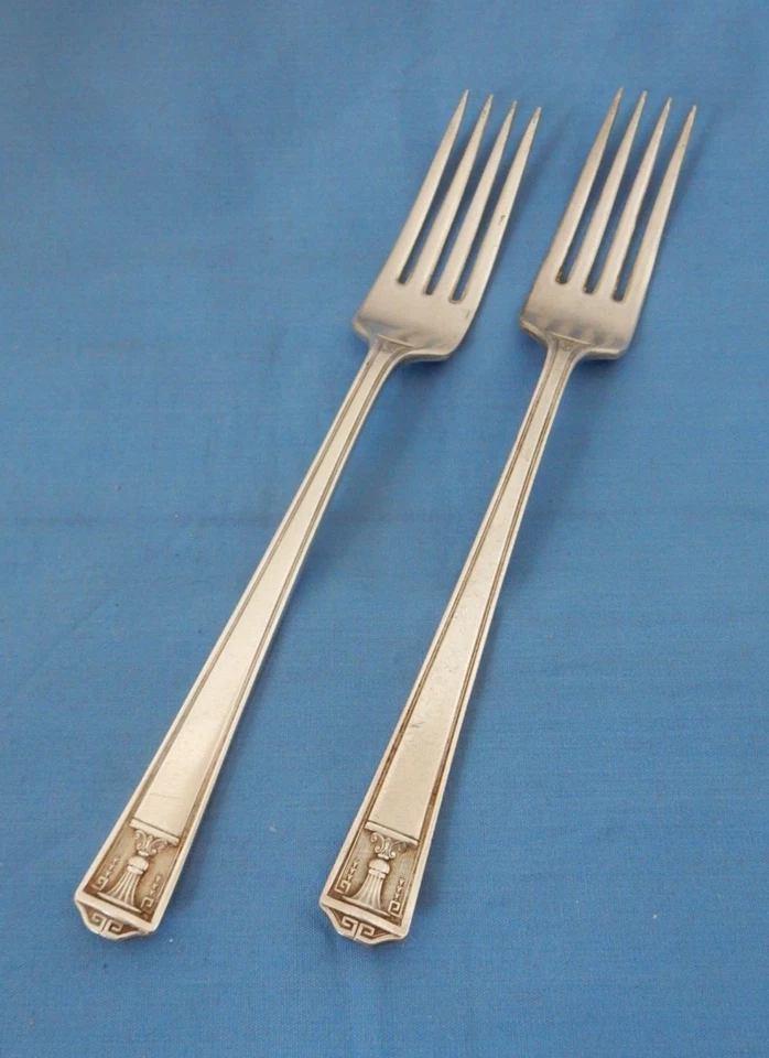 Holmes & Edwards International Silverplate 1923 Century Dinner Fork - 2 - Image 3 of 4