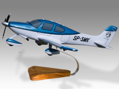 Cirrus SR22 GTS X Generation 3 Desk Wood Airplane New Model Large Scale 1/32