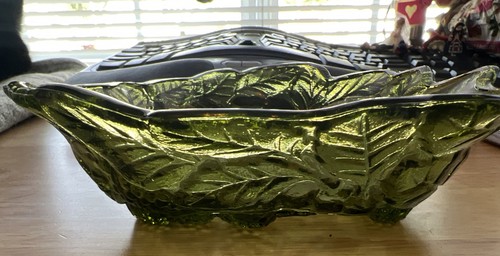 Vintage Indiana Green Glass Loganberry & Leaf Bowl 7” Just Gorgeous - Picture 3 of 5