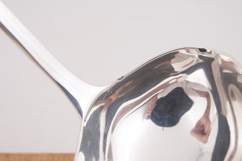 Cucchiaio da portata grande placcato argento mestolo zuppa marcato G%48 (D4L) con gancio - Foto 3 di 9