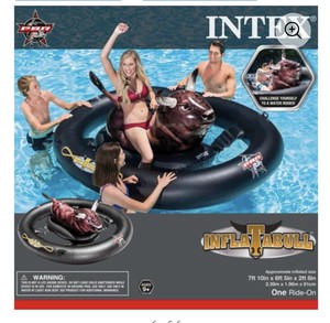 pool bull inflatable
