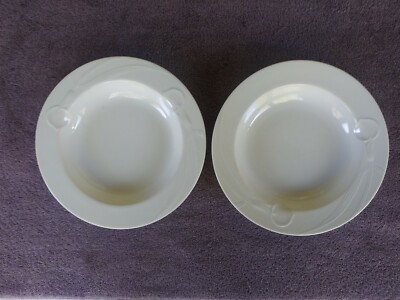 Mikasa Classic Flair White Rimmed Soup Pasta Bowls K1991 Calla Lily 9'' Set of 2