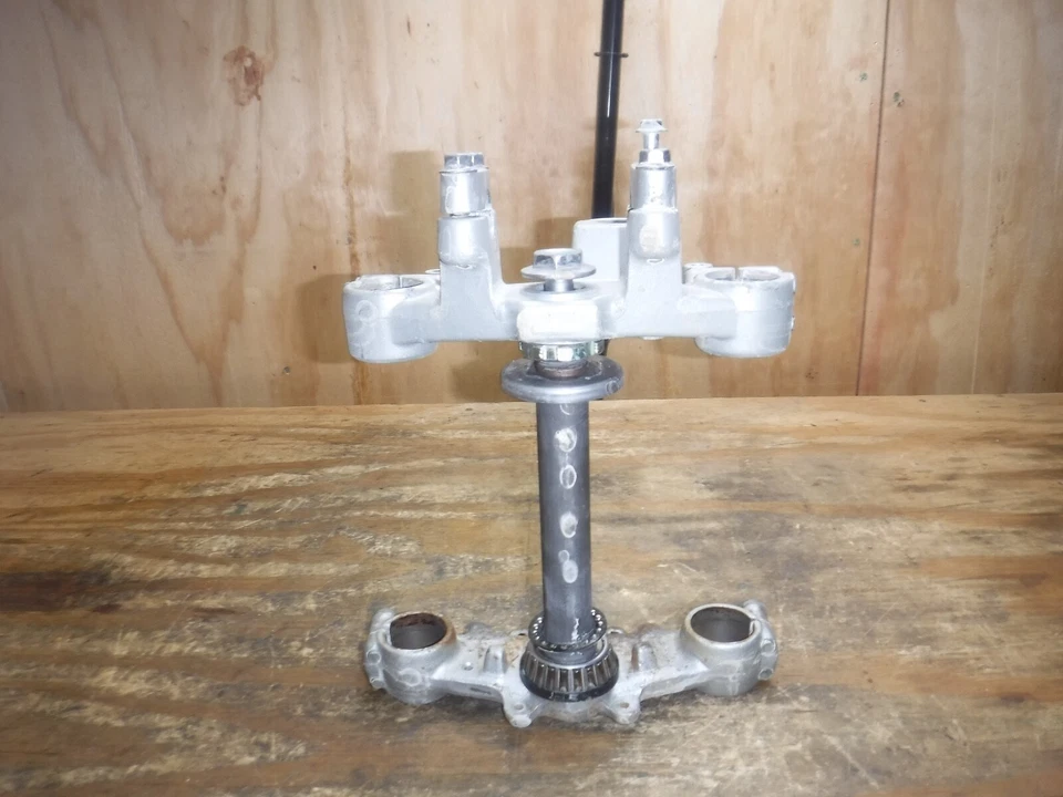 2004 TTR225 Triple Clamps Trees Yokes Steering Stem Front Forks 1999 - 2004 Foto 4 de 4