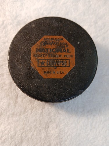 Vintage Official NHL Minnesota North Stars Hockey Puck - Picture 6 of 15