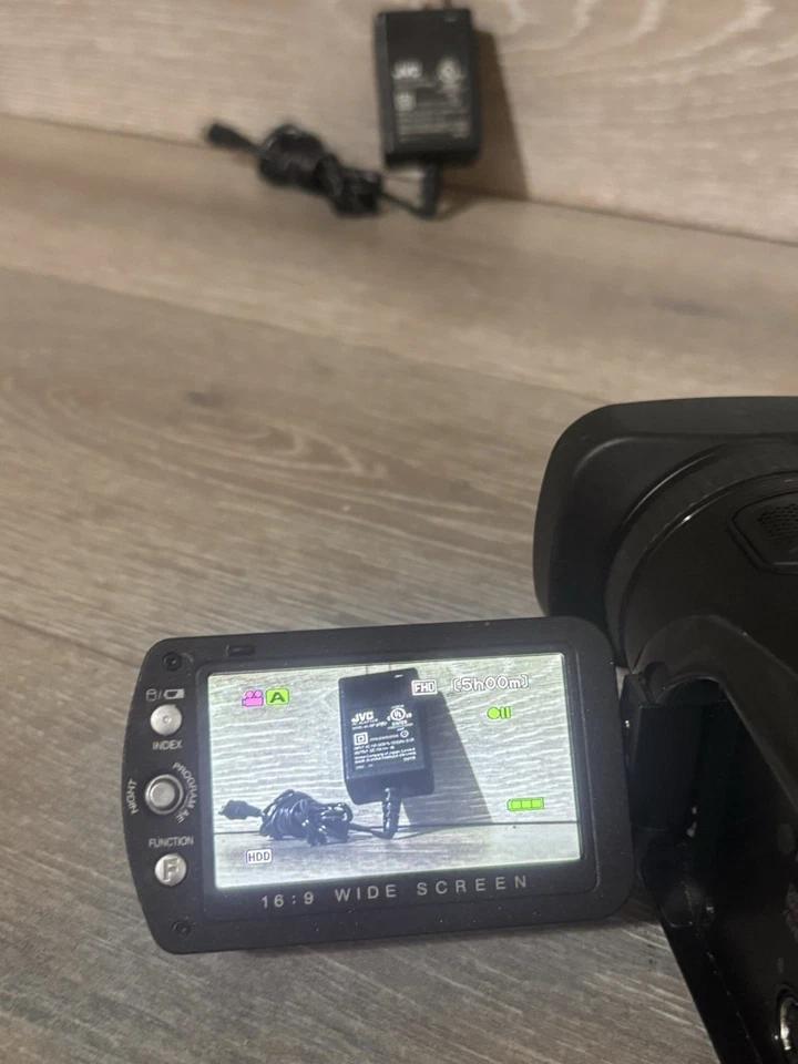 JVC Everio GZ-HD7U 3CCD 60GB Hard Disk Drive HD Camcorder w/ Charger & Battery - Image 4 of 4