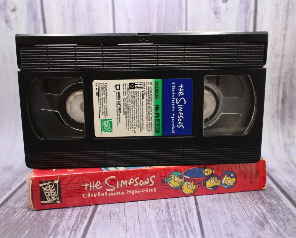 RARE The Simpsons Christmas Special VHS Tape Roasting on an Open Fire 1989 - Image 3 of 3