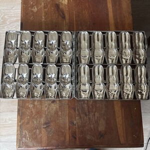 Vintage Bunny Mold