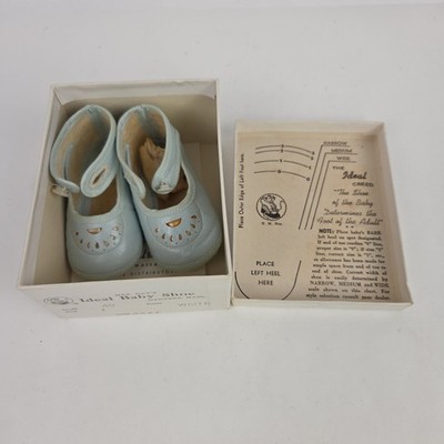 Vintage Mrs. Day's Ideal Baby Shoes Size 1 Blue Leather Button Strap Booties NEW