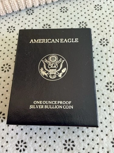 1996 P American Eagle Silver Proof One Dollar Coin with US Mint Box and COA.