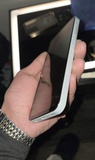 Samsung Galaxy  Smartphone Weiß Violett 128 GB Candy Bar Stil gebraucht