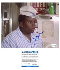 Kenan Thompson "Good Burger" AUTOGRAPH Signed 'Dexter Reed' 8x10 Photo J ACOA