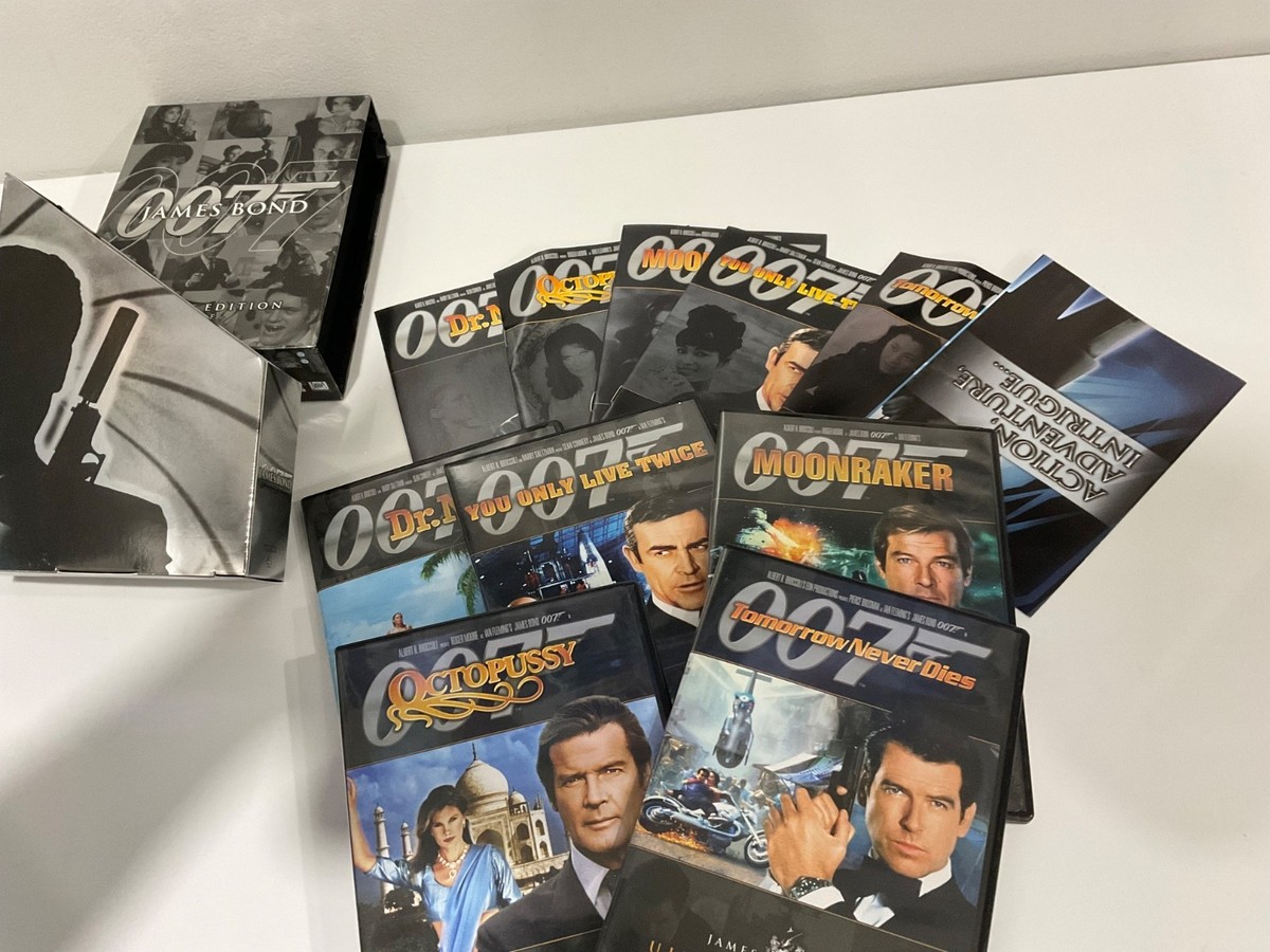 James Bond 007 Collection ~ Ultimate Edition DVD vol 1 2 3 4