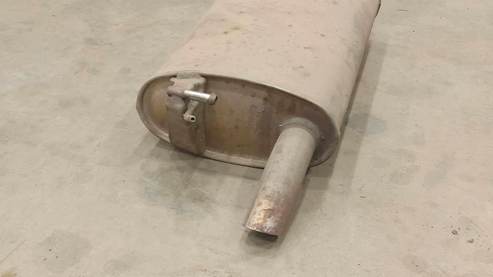 Silenciador de escape trasero Toyota Corolla 2009-2013 1,8 L genuino OEM 174300T050 Foto 4 de 4