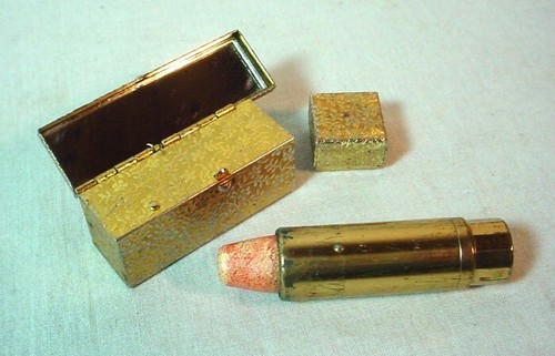 CUSTODIA/SUPPORTO ROSSETTO VINTAGE ORO FIORENTINO METALLO AVON MOD ROSA ZUCCHERO CON SPECCHIO - Foto 1 di 2