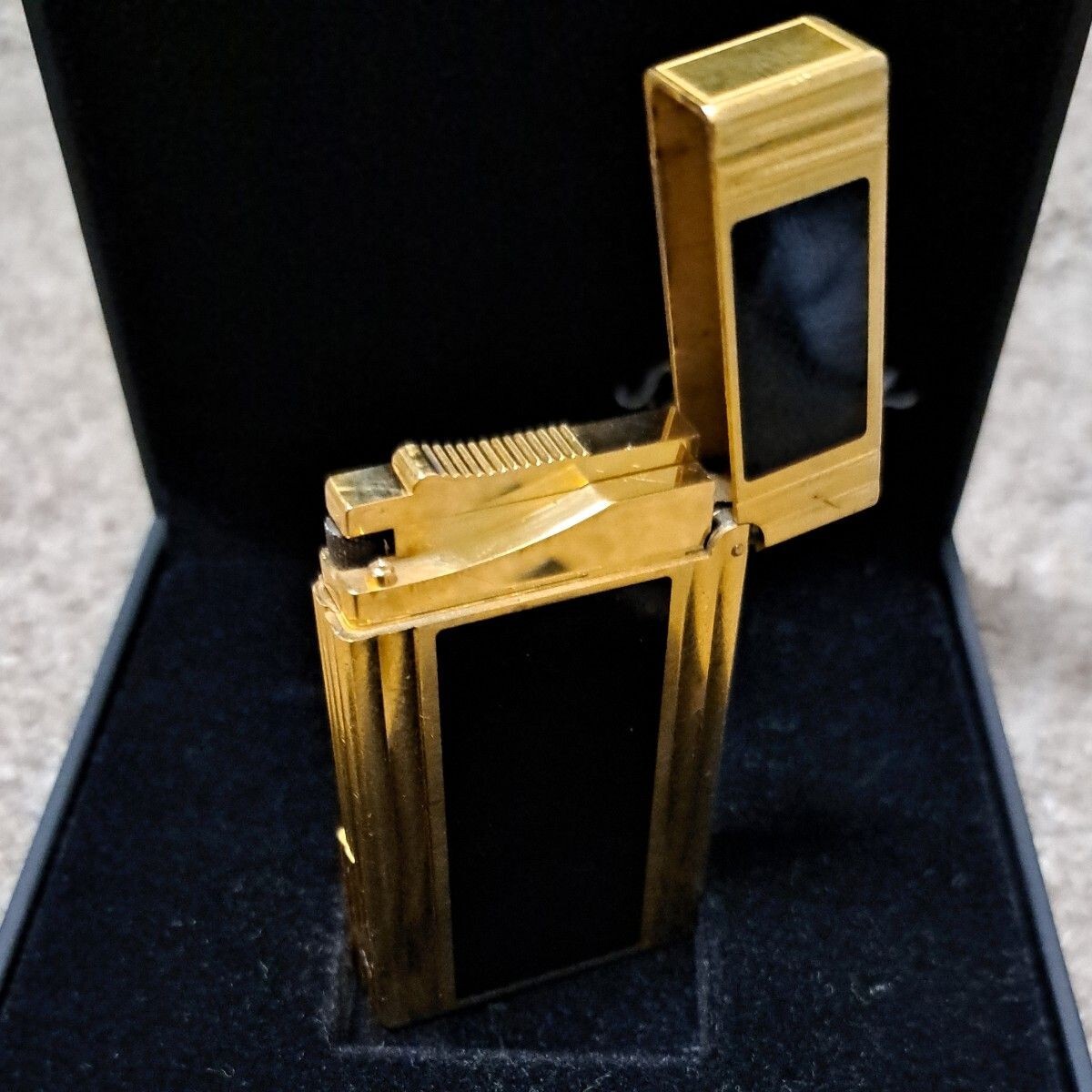Overhauled S.T. Dupont Gas Lighter Line2 black gold without box | eBay