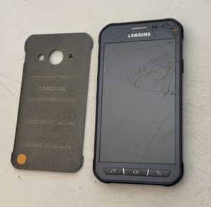 Samsung Galaxy XCover 3 SM-G389F Defekt - Board Platine Kamera Deckel Etc Ok