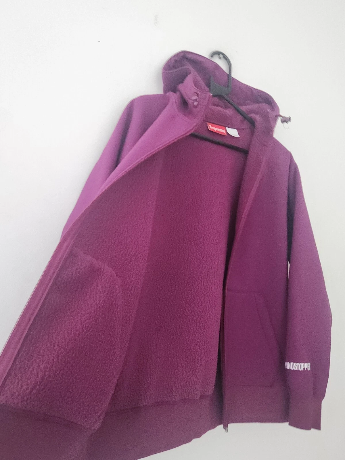 Felpa con cappuccio FW21 Supreme GORE WINDSTOPPER S Small resistente all'acqua