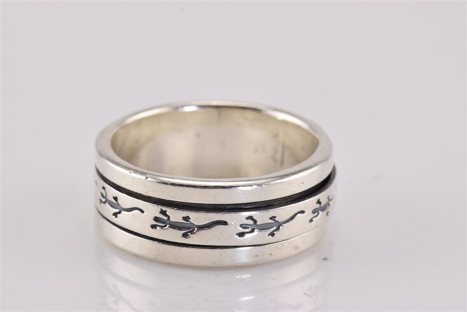 Sterling Silver 10mm Lizard Patterned Spinner Ban… - image 7