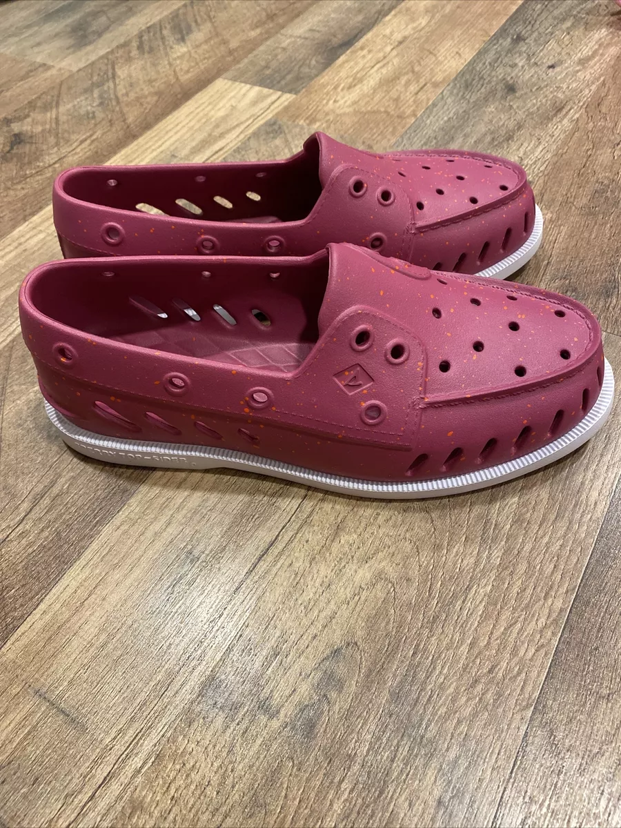 Crocs that look cheap like sperry's
