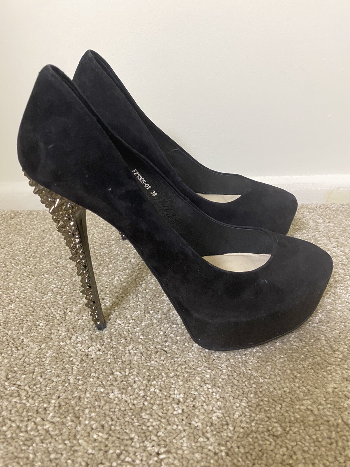 Heels-image