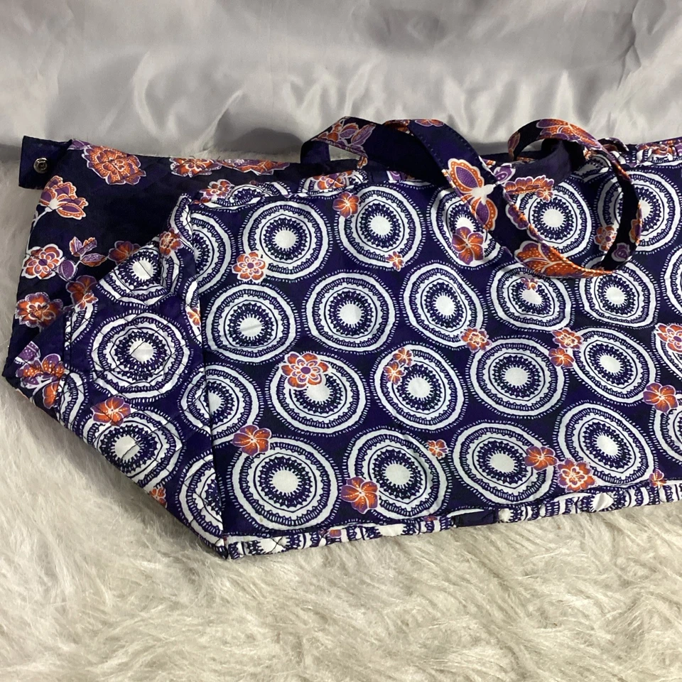 Bolso de Mano Avon “Crazy For Quilted” Azul Marino Mezcla Floral Tela Ligera Fin de Semana Foto 3 de 4