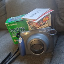 Fujifilm Instax 200 Instant Film Photo Camera Wide Picture Boxed