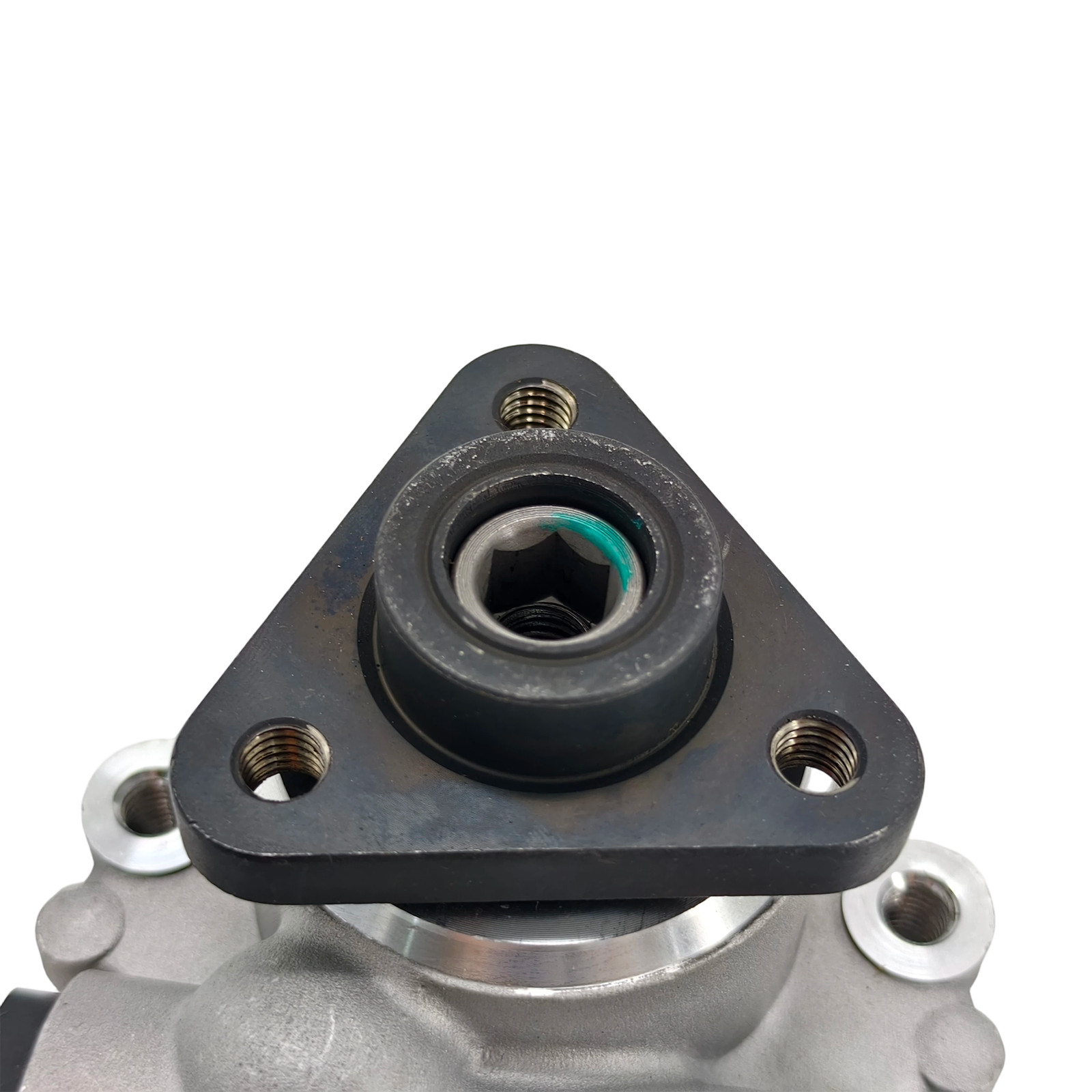 Maserati Levante 2017-2024 Power steering pump P/N 670034747