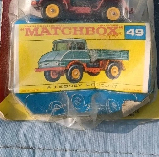 1968 Matchbox Lesney Fred Bronner #49 UNIMOG TRUCK On Blister Card TATTERED BOX - Image 4 of 4