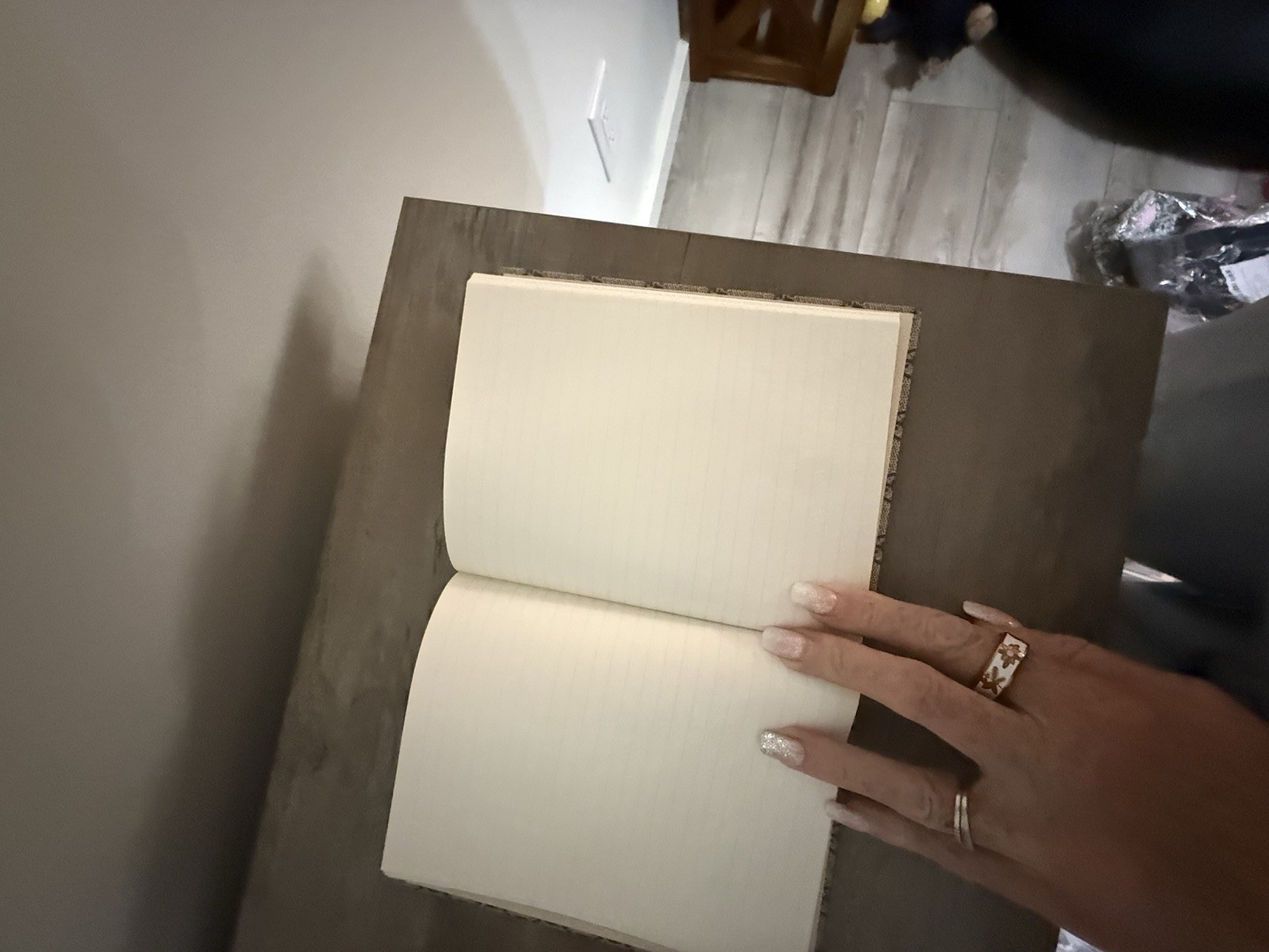 gucci notebook - image 7