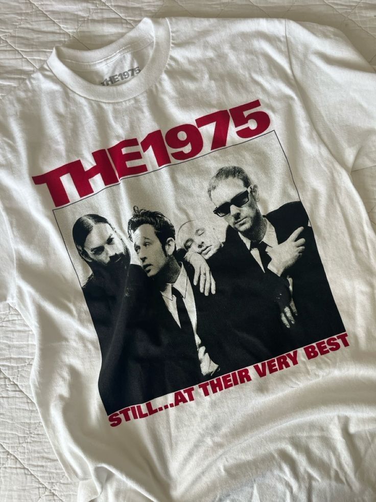 Vintage 1975 Band 90s Classic White Unisex T-Shirt