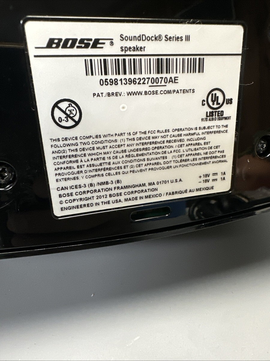 Bose SoundDock Series III 3 Digital Music System with Apple