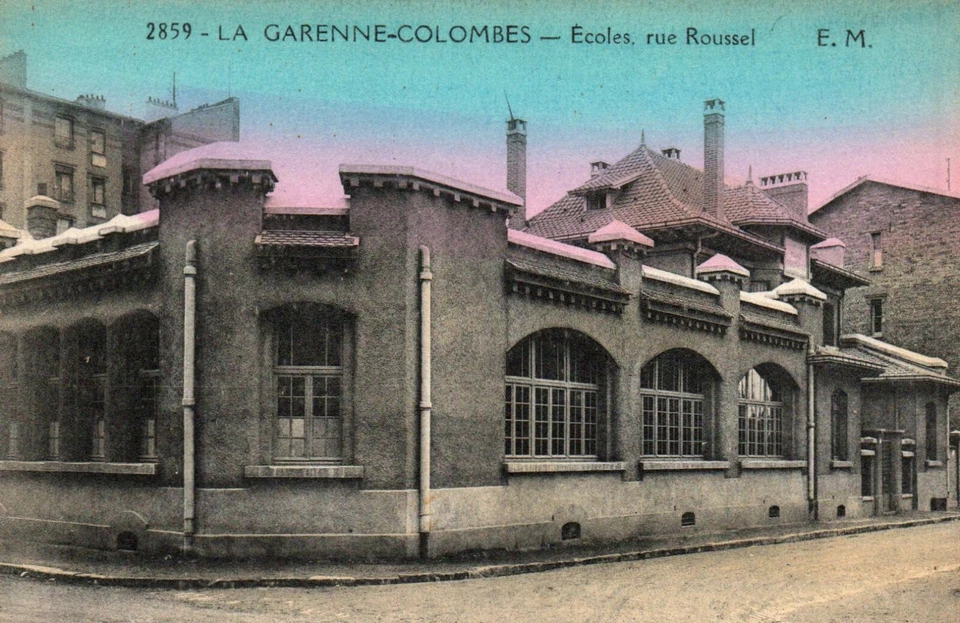 CPA 92 - LA GARENNE COLOMBES (Hauts de Seine) - 2859. Ecoles rue Roussel - color - Photo 1/2