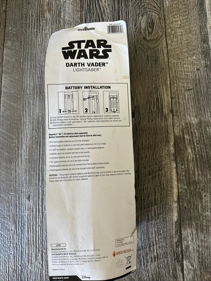 Star Wars Luke Skywalker Lightsaber Telescoping Bright LED Lights - Image 2 of 4