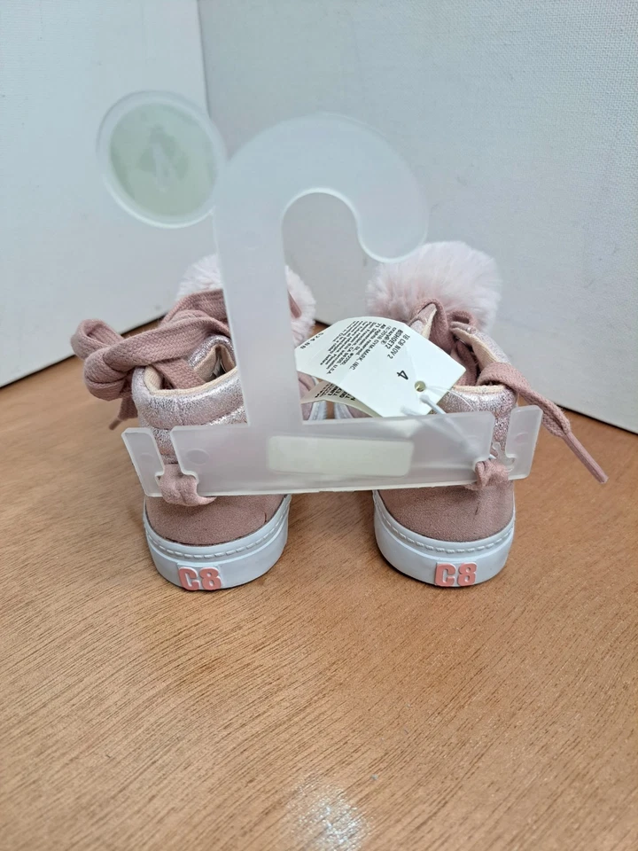 Crazy8 Rosa Brillante Textil Parte Superior Alta Encaje Pom Pom Niñas Tenis Zapatos TALLA 4 Foto 2 de 4