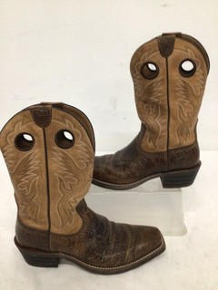 Stivali da cowboy Ariat da uomo Heritage Roughstock punta quadrata taglia 11 5D