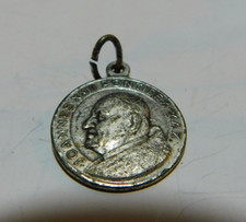 Vintage Pope John XXIII/St. Christopher Reverse Charm/Pendant Silver Tone 3/4
