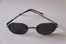 SONNENBRILLE RAHMELOS GLÄSER GRAU ACHTECK B�...