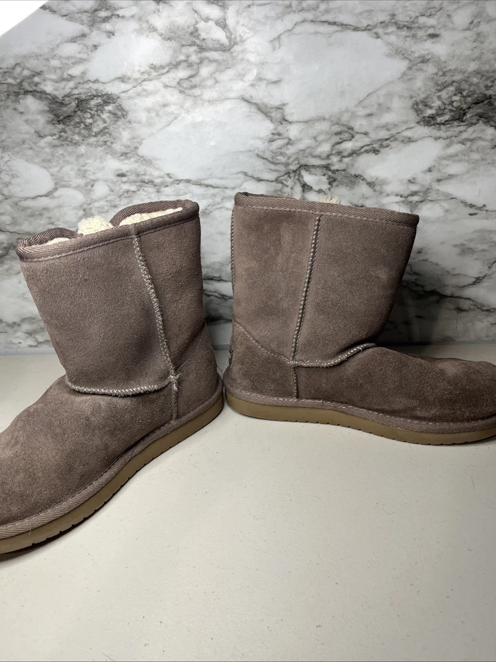 Botas Koolaburra By UGG Victoria Niñas Talla 3 Arcos Cortos Marrón Castaño Gamuza Foto 4 de 4