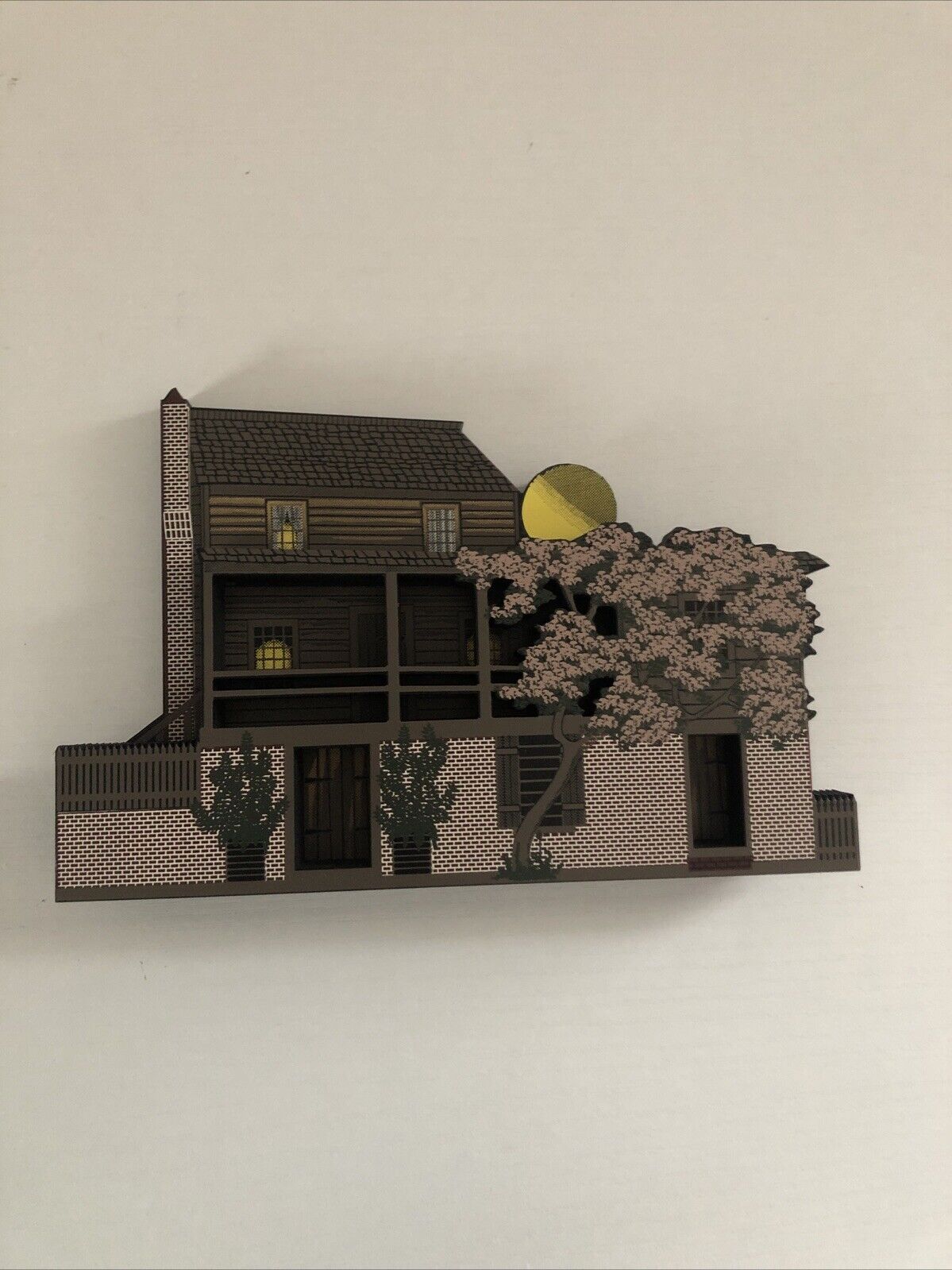 Picture 1 of 10