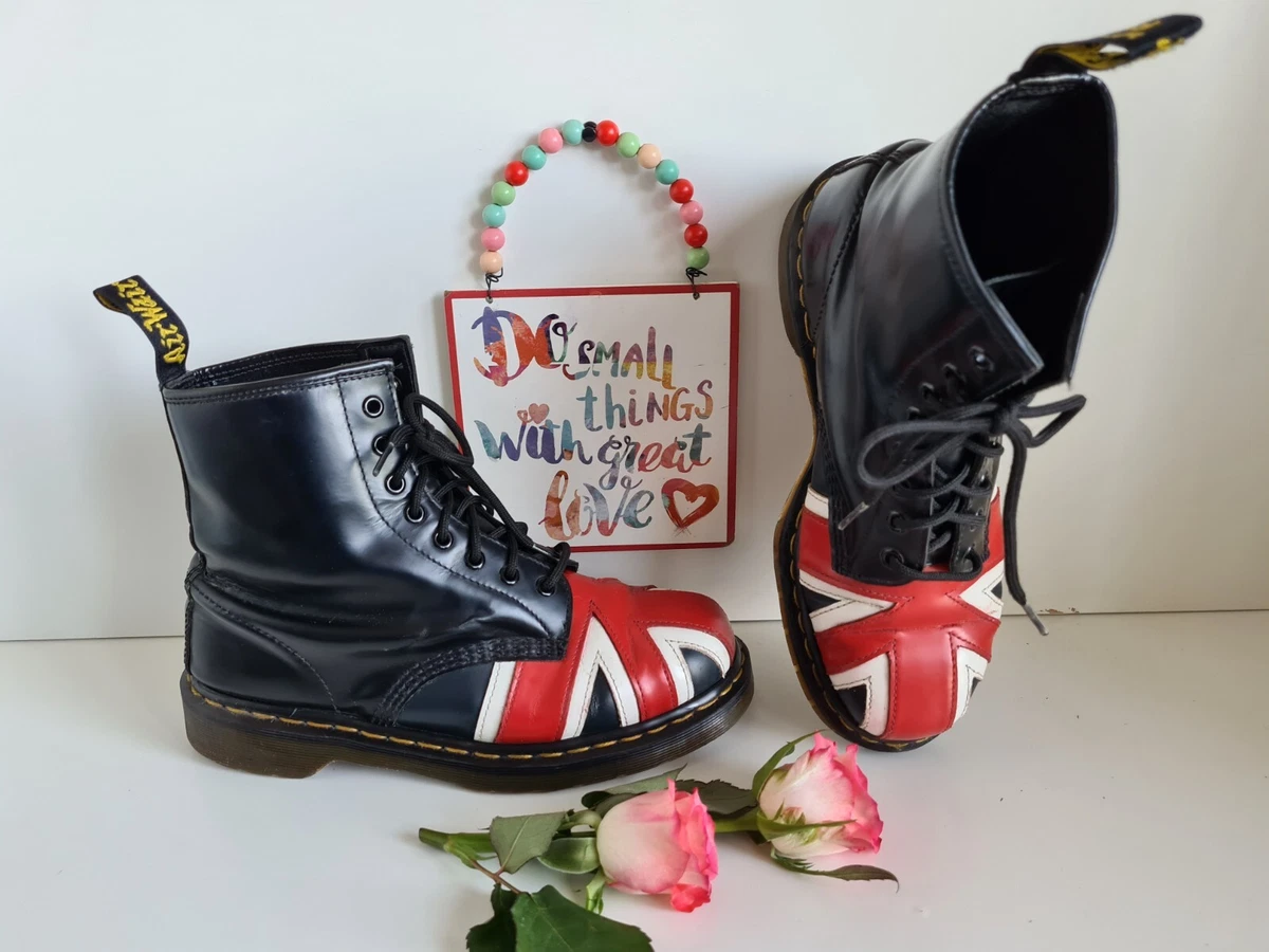 Dr martens union hotsell jack 8 eye boot