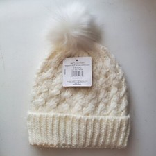 Plush white knit cuffed beanie hat with matching faux fur lining and pom, NEW