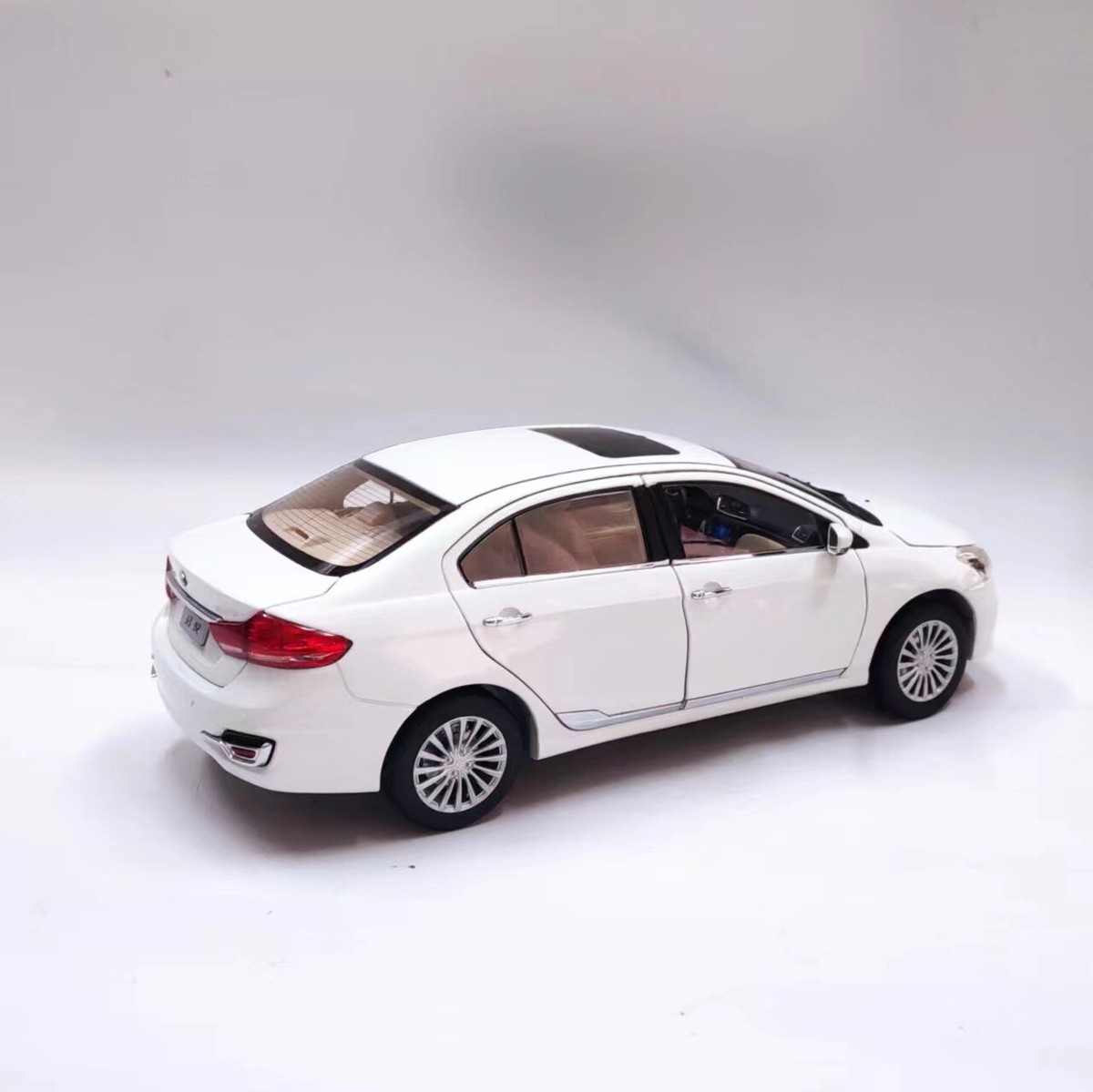Real Ciaz Diecast Model Mini Maruti Suzuki Ciaz Diecast Model Toy Car