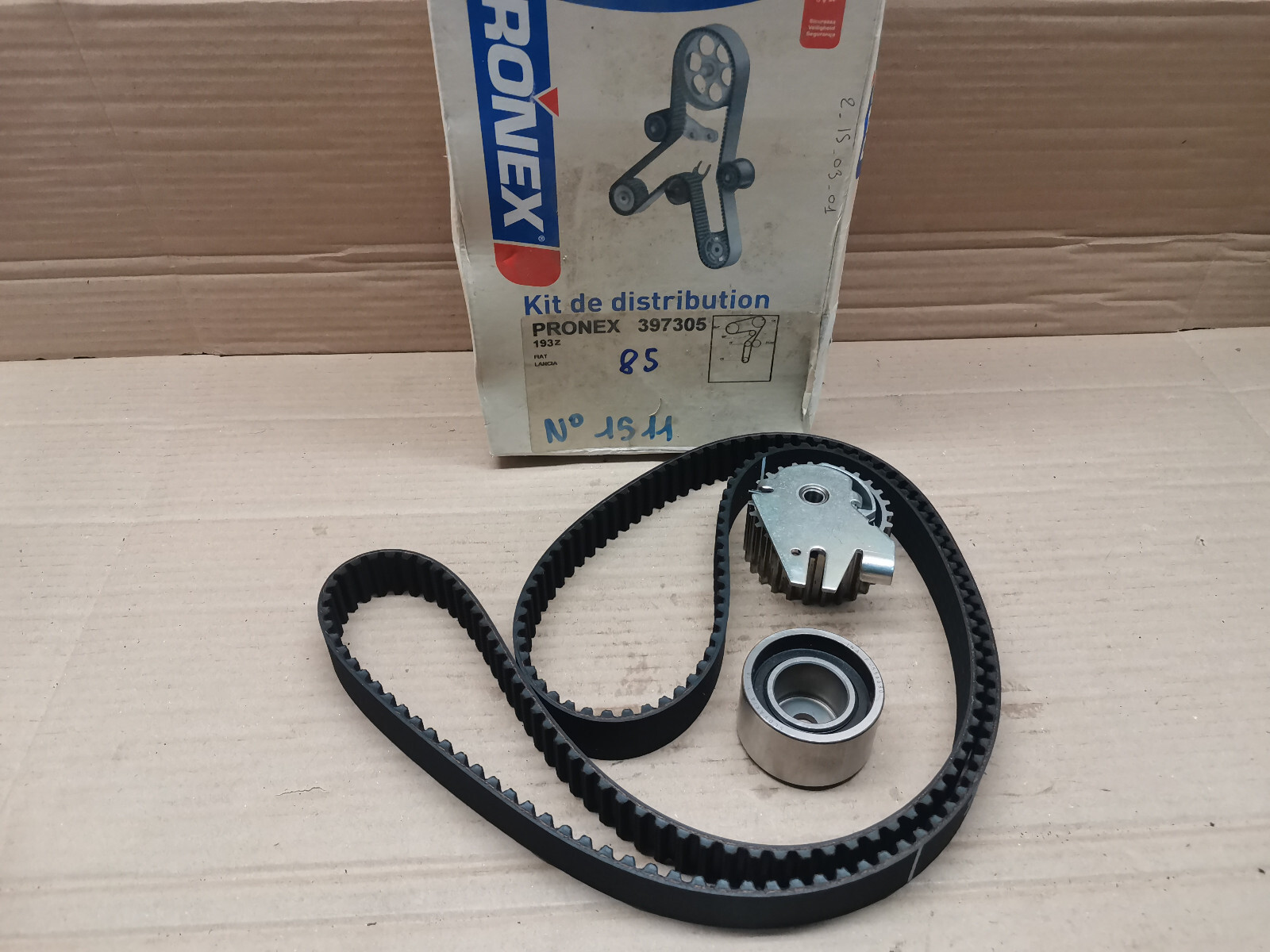 Kit de distribution Fiat Doblo 46352133 pour entretien révision auto